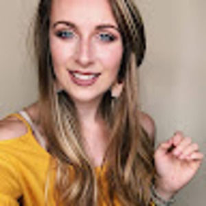 Meet your Posher, Alycea